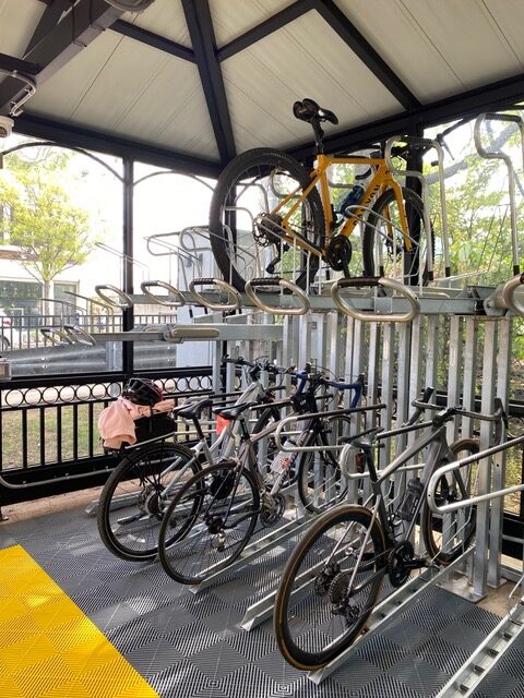 photo of summit bike depot with bikes parked