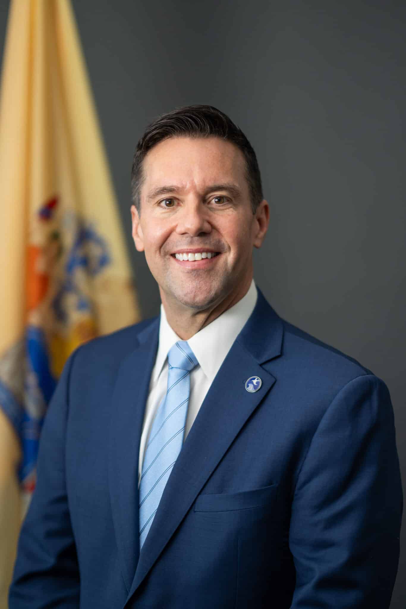 headshot of ed potosnak