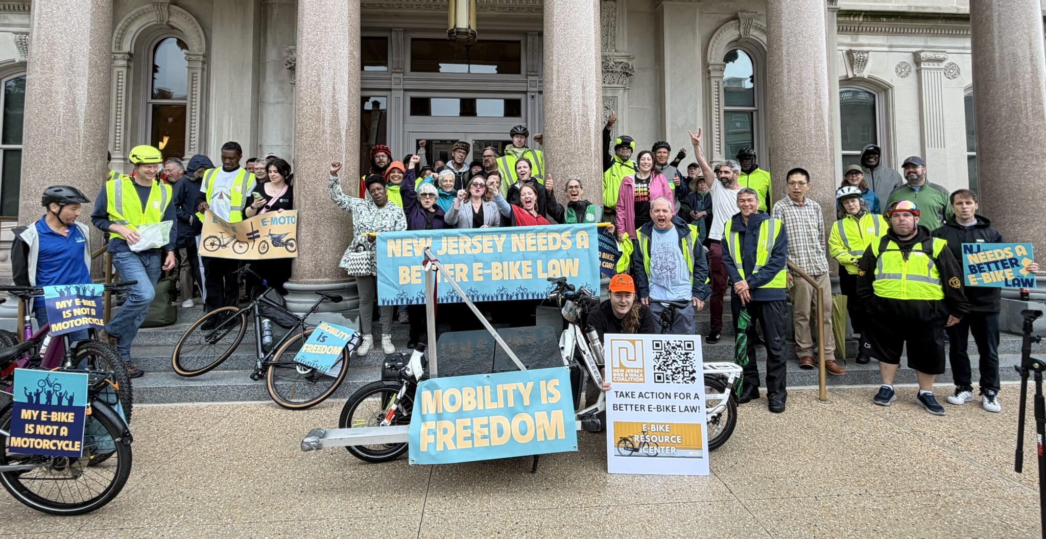 ebike rally group photo