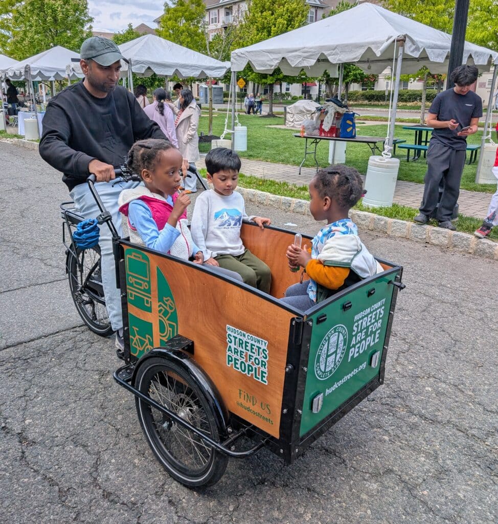family ecargo bike